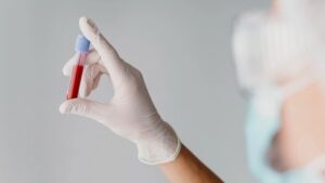 Desarrollan nuevos análisis de sangre capaces de detectar el cáncer en sus etapas iniciales