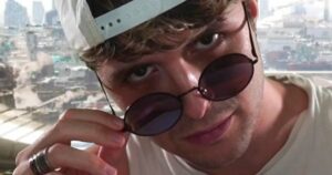 Un famoso youtuber español es acusado de estafar a sus fanáticos con una criptomoneda