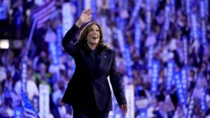 Harris, la política que de ganar las elecciones se convertiría en la primera mujer presidenta de EEUU
