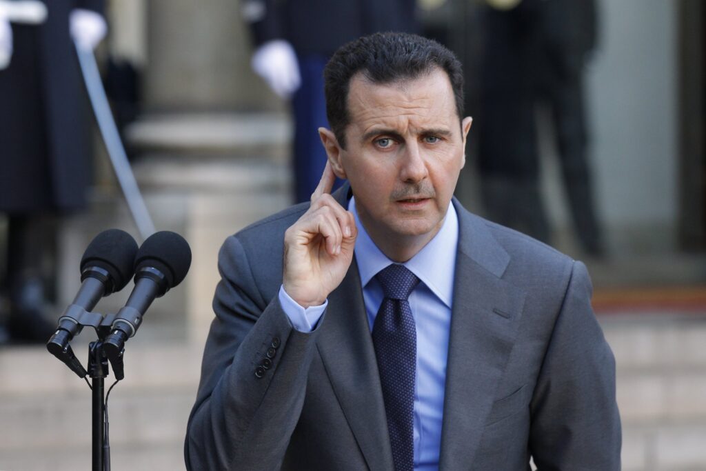 Funcionarios de la gestión de Joe Biden avizoran la caída del presidente sirio, Bashar al-Assad