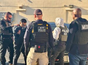 El Senado deja fuera al ICE del presupuesto para el Departamento de Seguridad Nacional