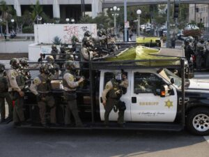 Corte de Apelaciones permite a Trump el despliegue de la Guardia Nacional en Los Ángeles 