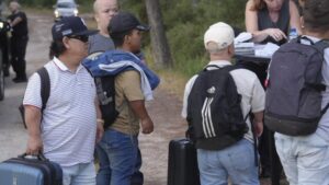 Rompe el silencio uno de los artistas de talla baja de la fiesta de Lamine Yamal: “Nadie nos obligó” 