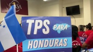 Juez federal extiende el TPS para hondureños, nicaragüenses y nepalíes