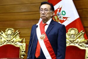 Perú tiene nuevo presidente: José María Balcázar sustituye a José Jerí