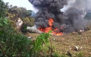 Más de 90 militares muertos en un accidente de avión de las FFAA de Colombia 