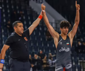 Irán ejecuta a tres condenados, entre ellos un campeón de lucha libre de 19 años