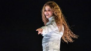 Shakira revela que en España construirán un estadio para sus conciertos 