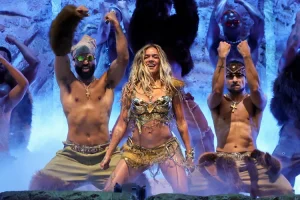 Karol G hace historia en Coachella 2026: primera latina cabeza de cartel