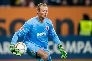 Fallece el exarquero Alex Manninger tras accidente ferroviario en Austria