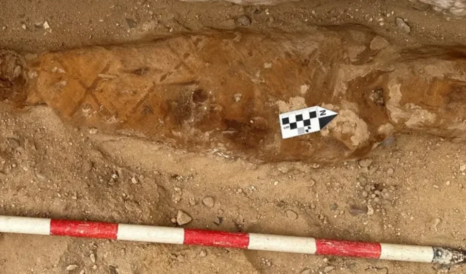 Hallan momia en Egipto con un fragmento de la Ilíada adherido al cuerpo