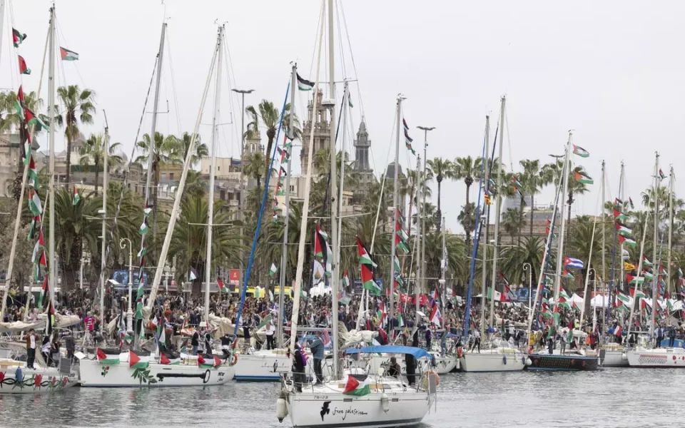 Activistas de la Flotilla Global Sumud llegan a Grecia tras ser interceptados por Israel
