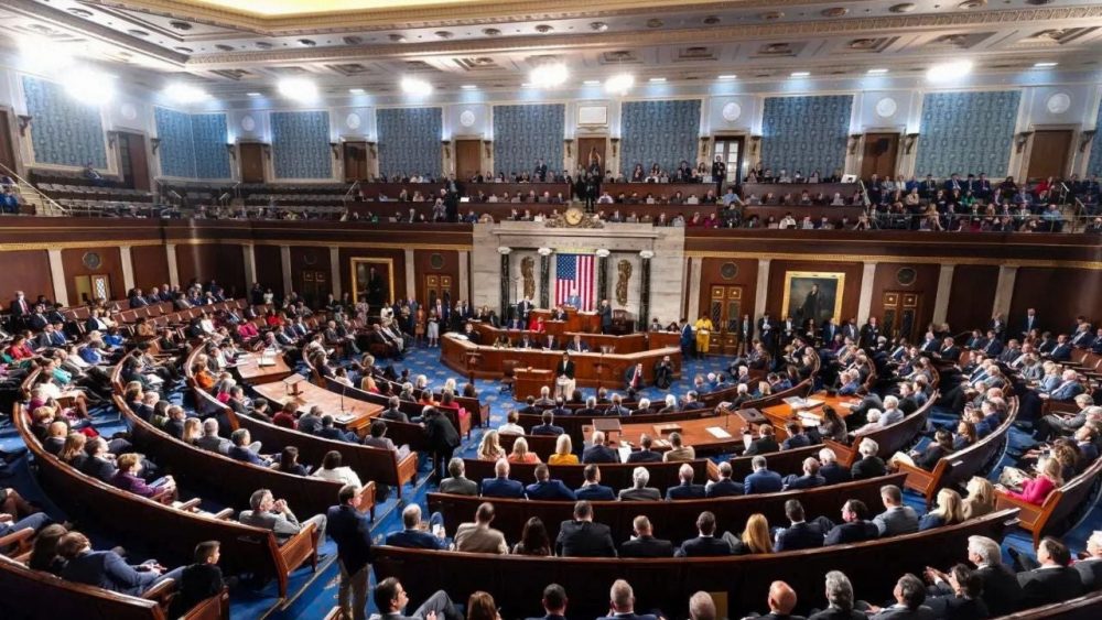 Congreso de EEUU desafía a Trump con Rusia y Ucrania: aprueba ayuda e impone sanciones
