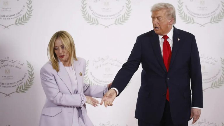 Trump,