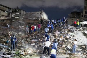 Venezuela llora sus muertos y ruega por curar su dolor: Cifra de víctimas sube a más de 500