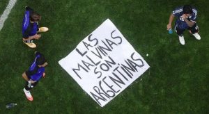 Inglaterra pide a la FIFA investigar a Argentina 