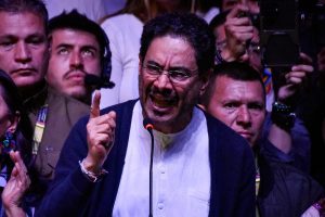 Iván Cepeda no permitirá que De la Espriella intente acabar con las conquistas sociales de los colombianos 
