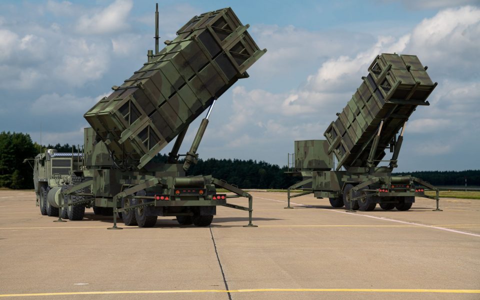 EE.UU. permitirá que Ucrania fabrique misiles interceptores Patriot 